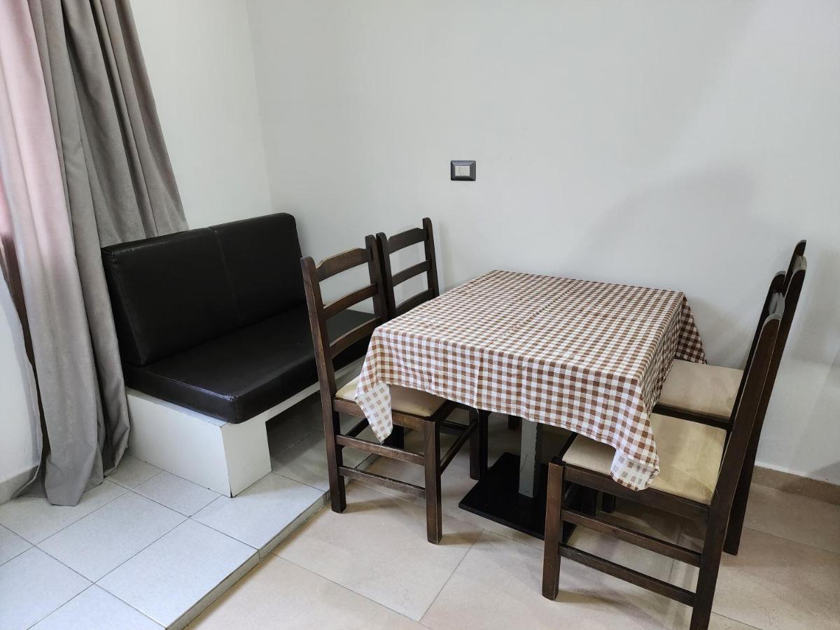 Blue Apartments Vlore Luaran gambar